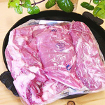 ラム肩肉（子羊肉塊）